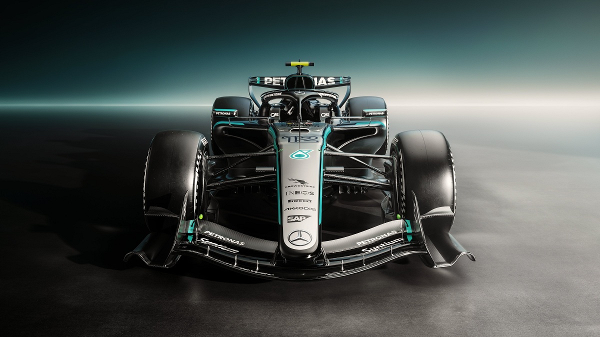 Vista frontal del Mercedes W17. (Mercedes AMG PETRONAS F1 Team)