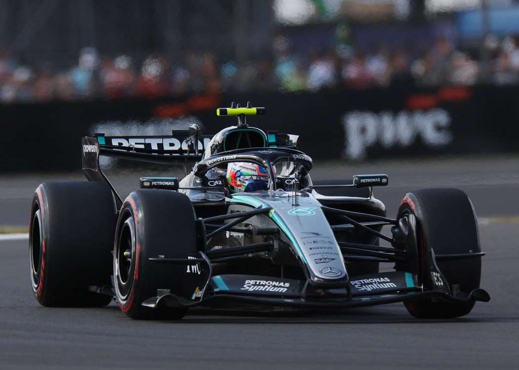 Pole de Antonelli en Silverstone