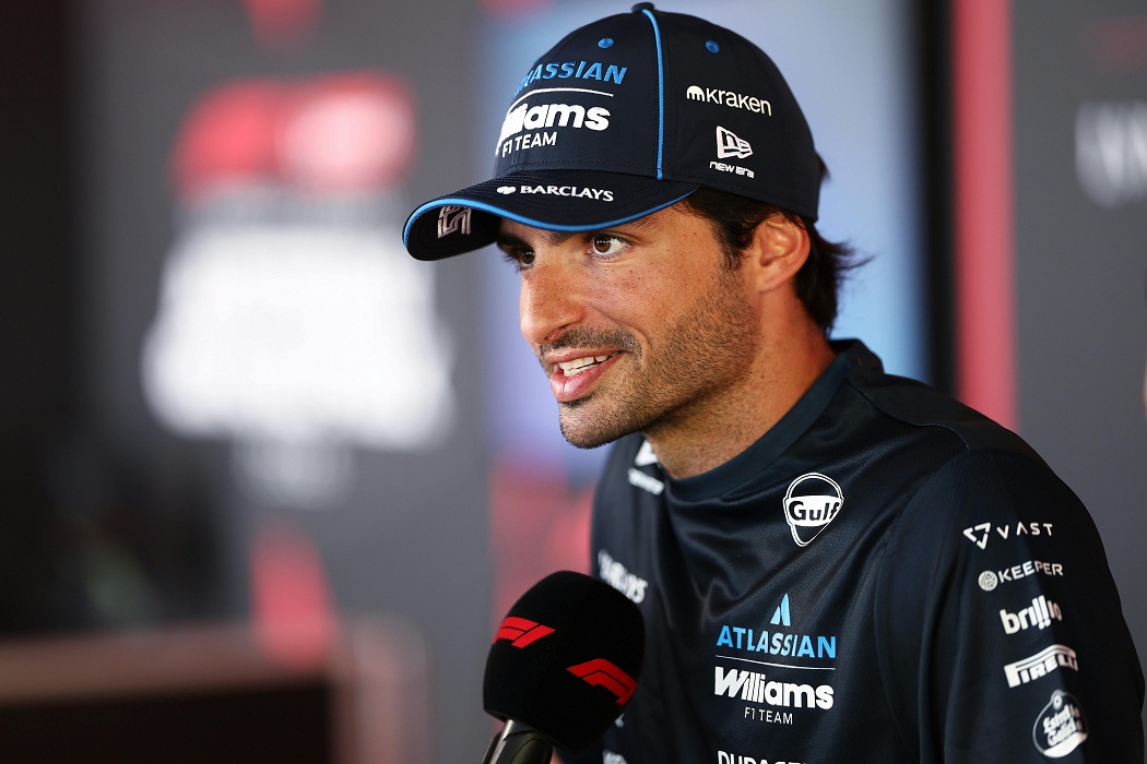 Sainz continúa en Williams
