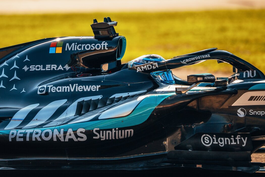 Russell se mantiene al frente en el último libre de Monza