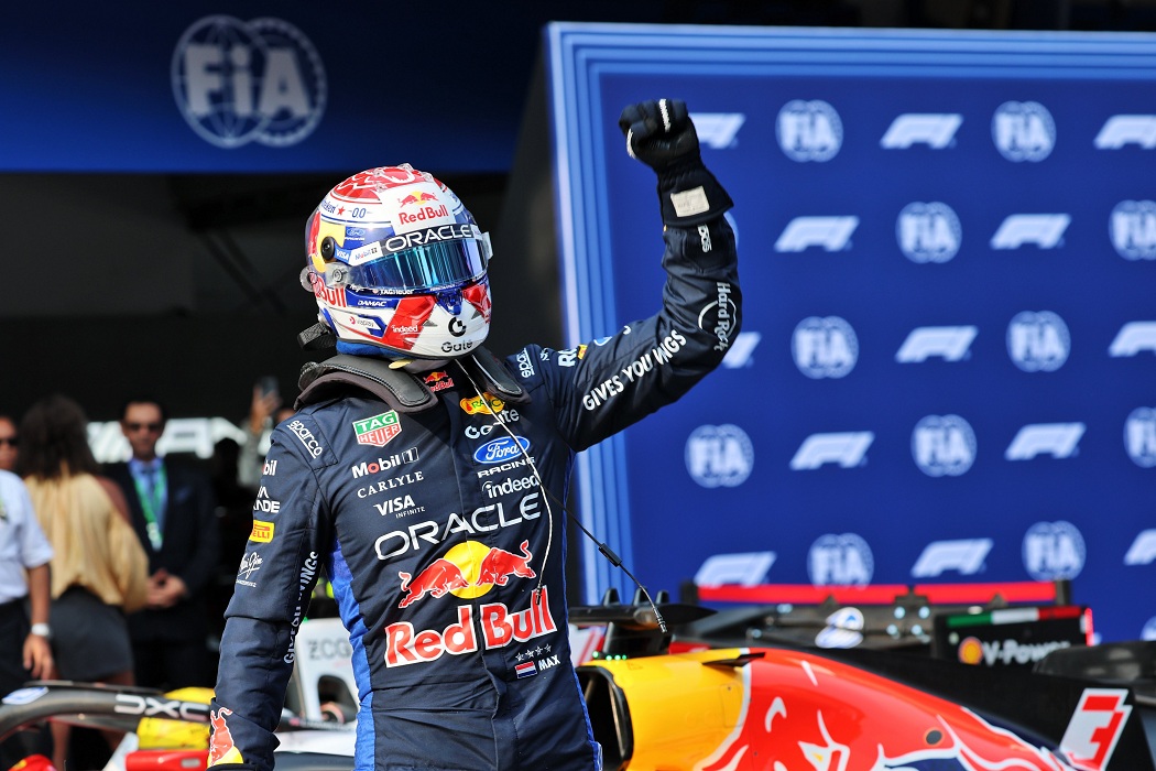 Max Verstappen logra la primera pole del año